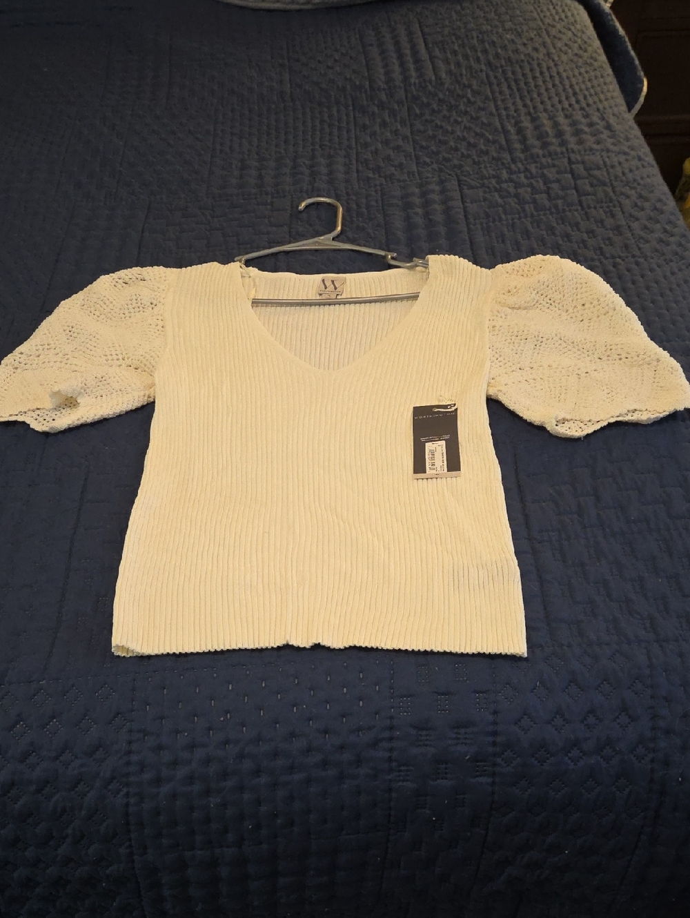 NWT Worthington Cream Ribbed Knit Top